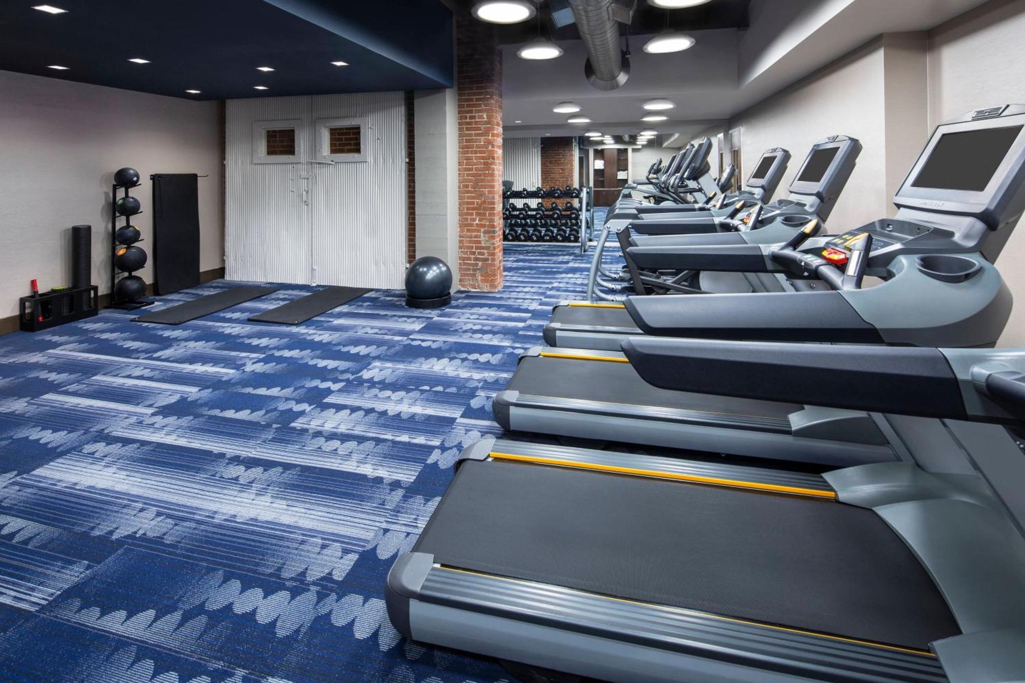 Courtyard By Marriott Cape Girardeau Downtown Otel Dış mekan fotoğraf